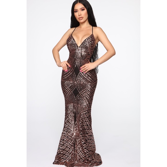 Gorgeous Formal Black and Bronze Sequin Dress - Picture 2 of 11